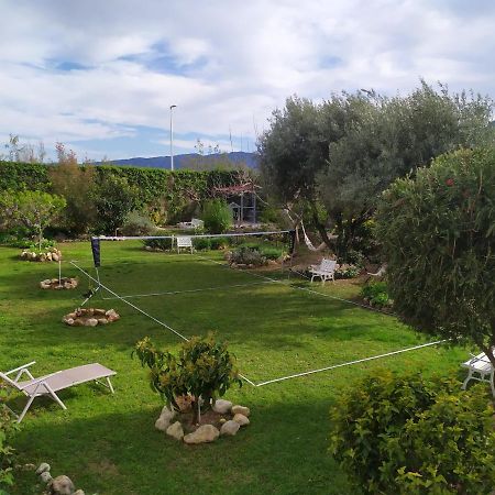 Berg & Zon Hotel Gandia Bagian luar foto