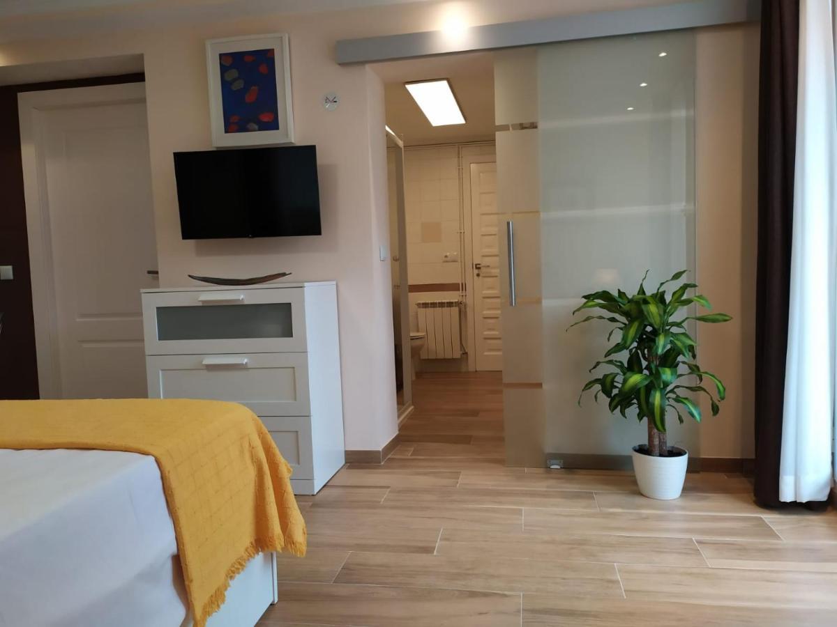 Berg & Zon Hotel Gandia Bagian luar foto