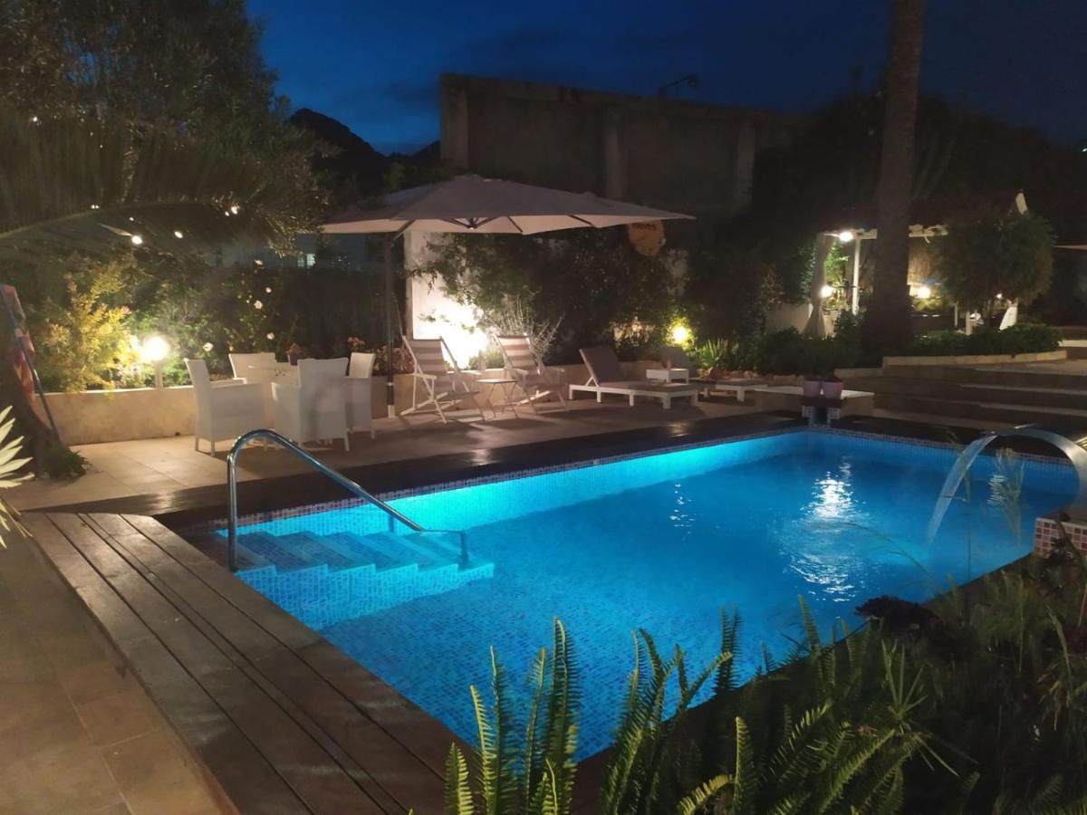 Berg & Zon Hotel Gandia Bagian luar foto