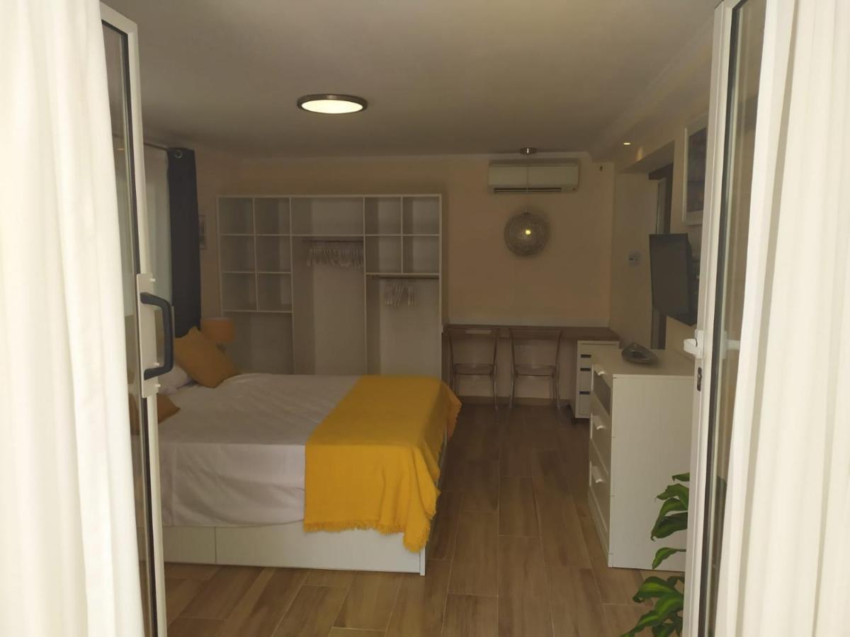 Berg & Zon Hotel Gandia Bagian luar foto