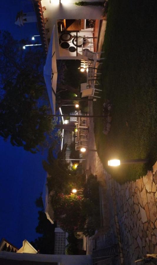Berg & Zon Hotel Gandia Bagian luar foto